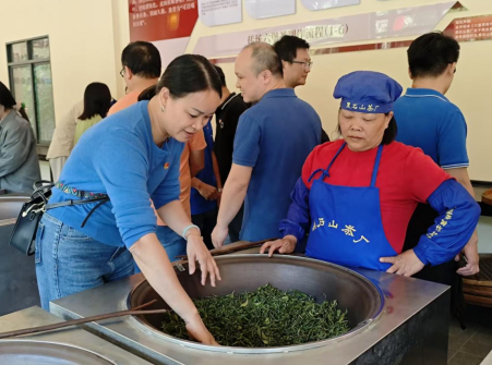 42a36793a2558f0e2c1c0758b99368e0.png 42a36793a2558f0e2c1c0758b99368e0.png